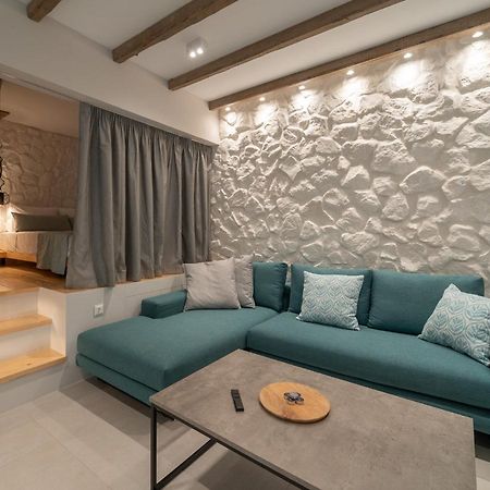 Tis Yayas Apartments Πύλος Εξωτερικό φωτογραφία